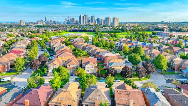 Additional image 3 of 5551 Cosmic Cres