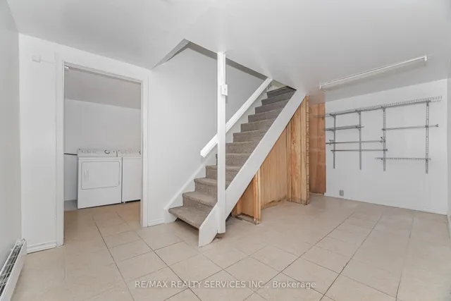 Additional image 32 of 20 Greenhills Sq