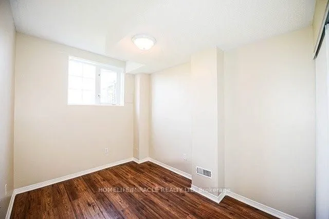 Additional image 16 of 120 River Rock Cres
