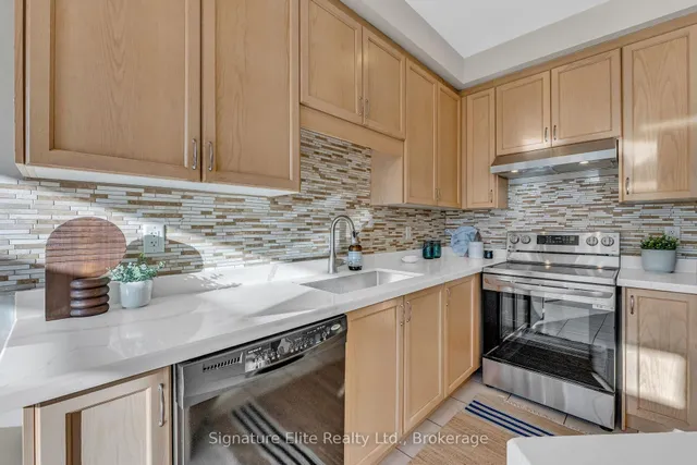 Additional image 14 of 124 Rocky Point Cres