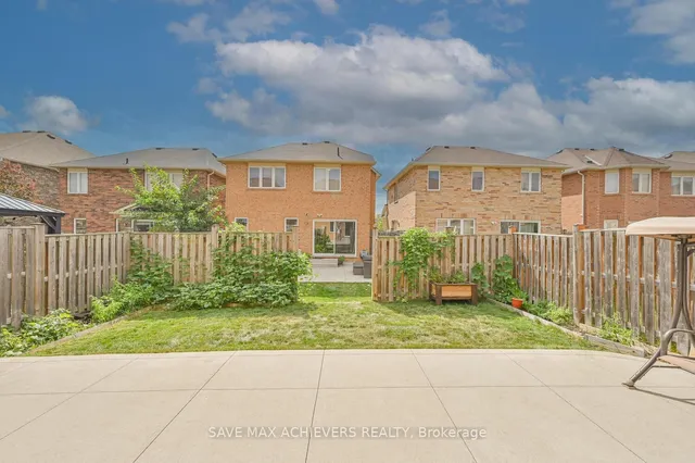 Additional image 32 of 6 Seascape Cres