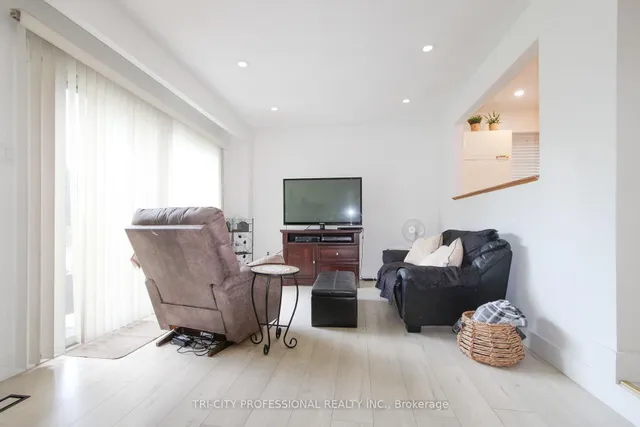 Additional image 39 of 16 Mangrove Rd