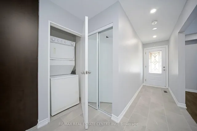 Additional image 16 of 35 Madison St