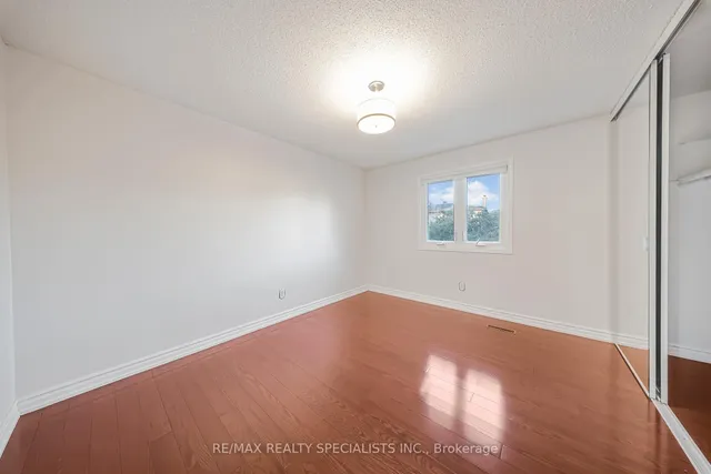 Additional image 20 of 24 Whitmore Crt