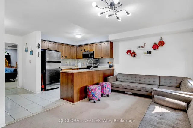 Additional image 10 of 452 Aspendale Cres