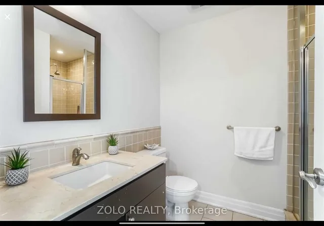 Additional image 11 of 100 John St Unit 1905