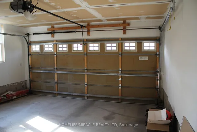 Additional image 38 of 5980 Whitehorn Ave Unit 38