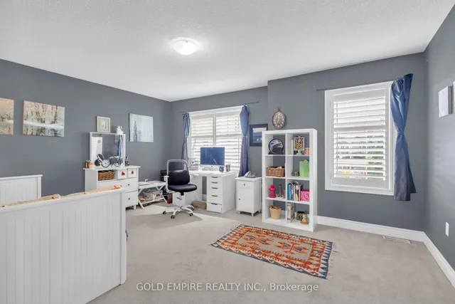 Additional image 28 of 33 Accent Circ