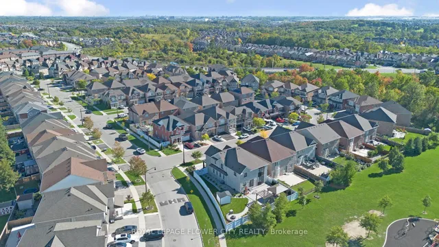 Additional image 49 of 44 YOUNG GARDEN Cres