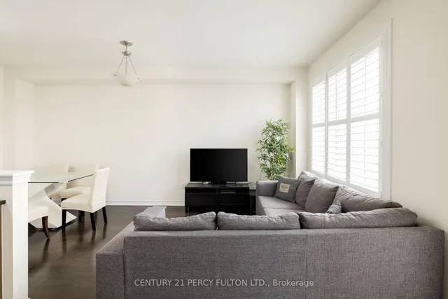 Additional image 7 of 202 Sky Harbour Dr