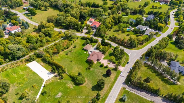 Additional image 18 of 11 Julian Dr