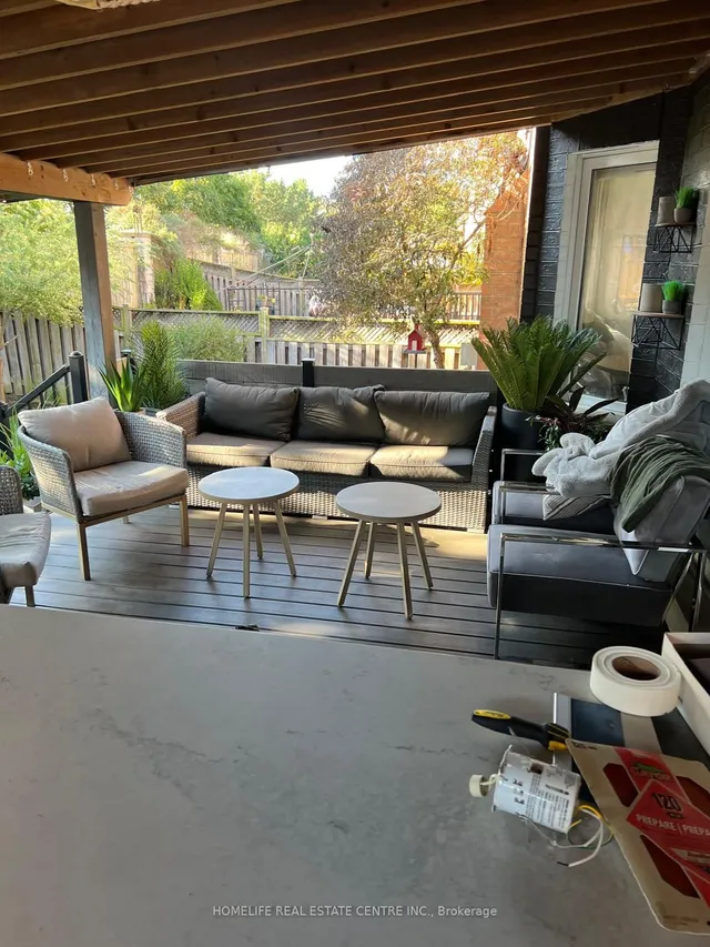 Additional image 15 of 38 Dunvegan Cres