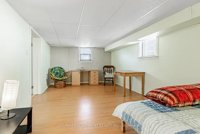 Additional image 24 of 19 Stock Ave