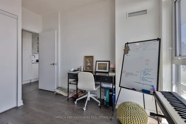 Additional image 22 of 251 Manitoba St Unit 2004