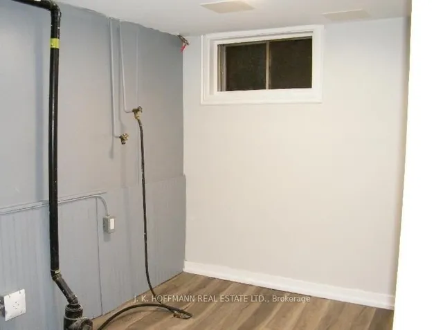 Additional image 15 of 33 Darrell Ave