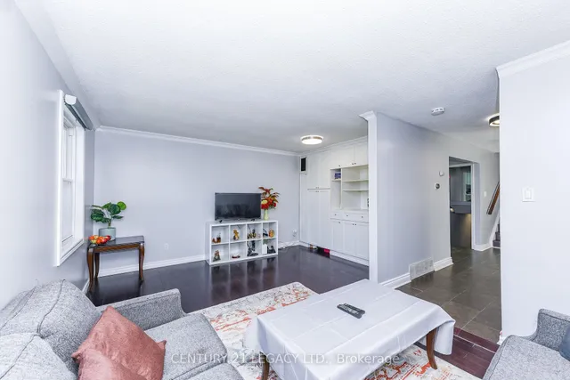 Additional image 11 of 11 Bruce Beer Dr