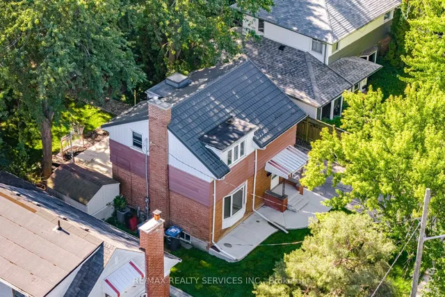 Additional image 50 of 85 Eldomar Ave