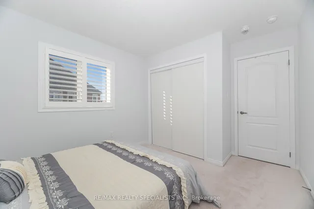 Additional image 36 of 14 Fryent St