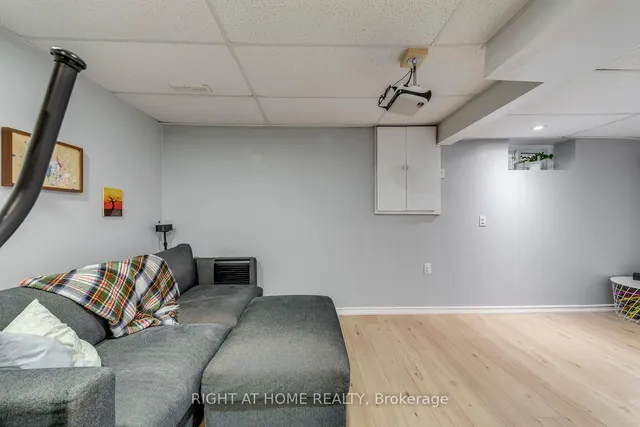 Additional image 38 of 132 Ashton Cres