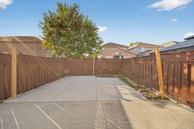 Additional image 32 of 72 Feather Reed Way