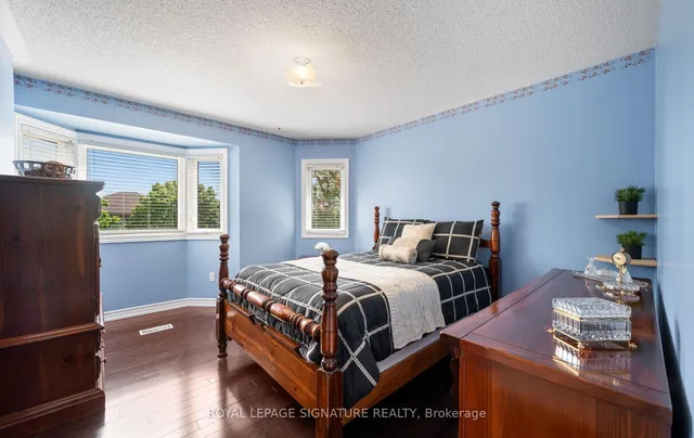 Additional image 21 of 53 National Cres