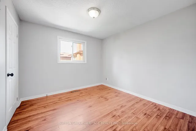 Additional image 28 of 8 Poinsettia Pl