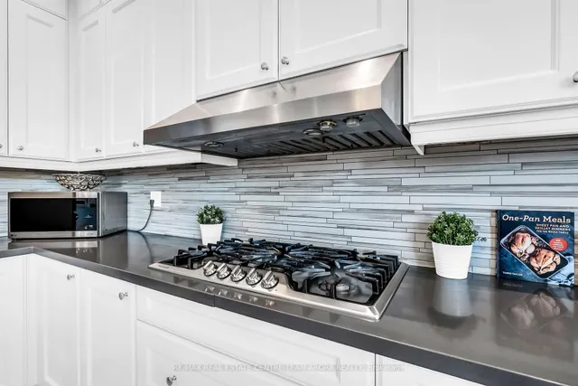 Additional image 15 of 3 Port Hope Hllw