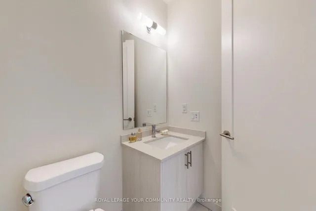 Additional image 17 of 509 Dundas St Unit 807