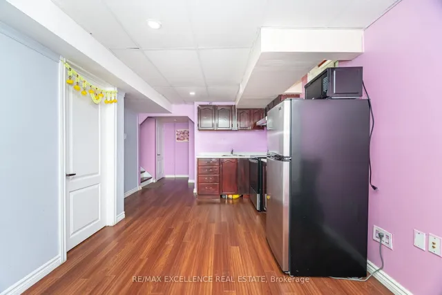 Additional image 32 of 36 Coppermill Dr