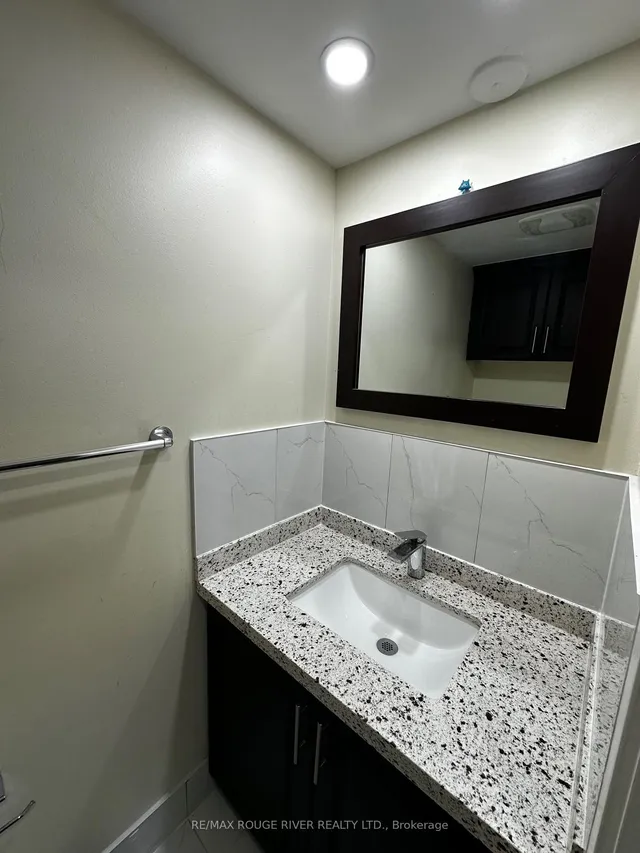 Additional image 16 of 4 Lisa St Unit 804
