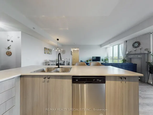 Additional image 12 of 65 Yorkland Blvd Unit 309