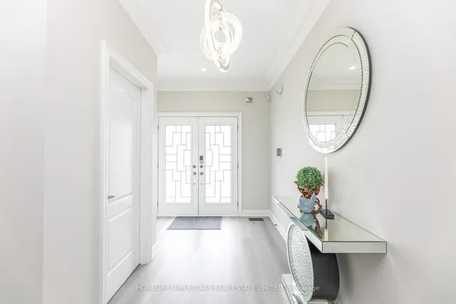 Additional image 3 of 16 Brussels Ave