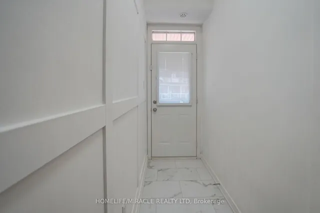 Additional image 17 of 180 Howden Blvd Unit 20