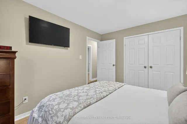Additional image 22 of 23 Caldwell Cres
