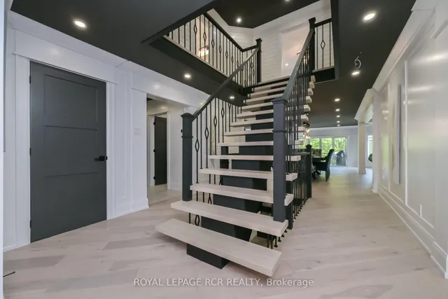 Additional image 16 of 26 Christie Dr