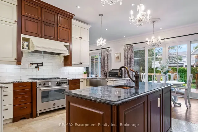 Additional image 9 of 2073 Deramore Dr