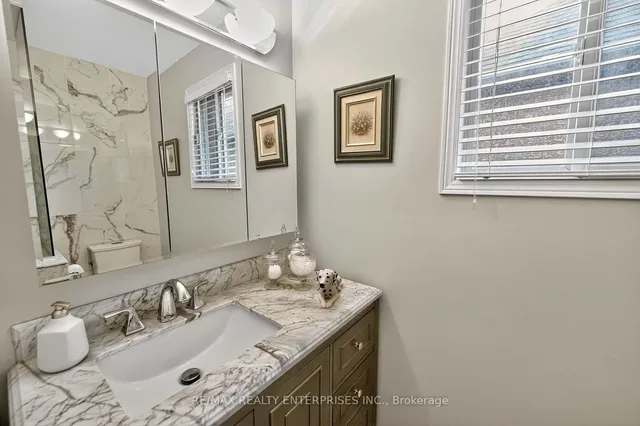 Additional image 28 of 115 Vivians Cres