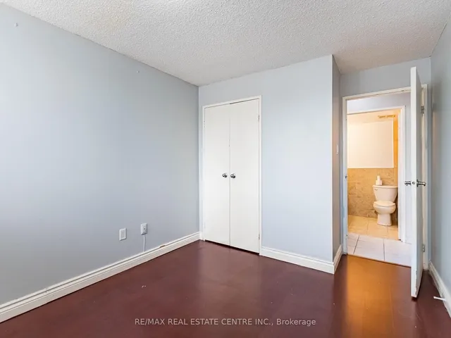 Additional image 34 of 3695 Kaneff Cres Unit 211