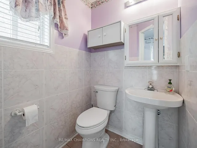 Additional image 5 of 14 Miramar St