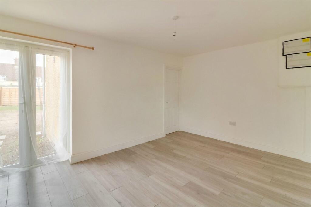 Additional image 9 of Ground Lane, Hatfield, AL10