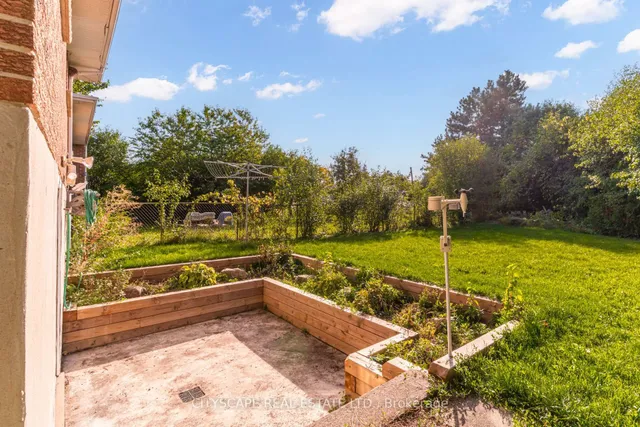 Additional image 36 of 22 Jade Cres