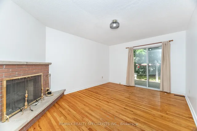 Additional image 27 of 30 Linkdale Rd