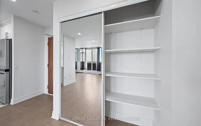 Additional image 23 of 2301 Derry Rd Unit 1005