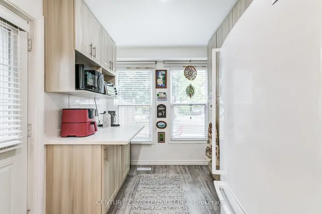 Additional image 20 of 6959 Cadiz Cres