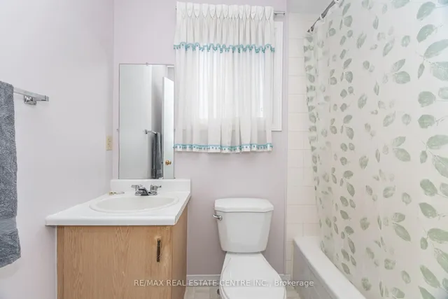 Additional image 35 of 5113 Palomar Cres