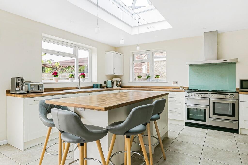 Additional image 5 of St Albans Road West, Hatfield, AL10