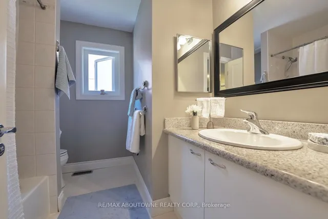 Additional image 31 of 11 Morrison Creek Cres