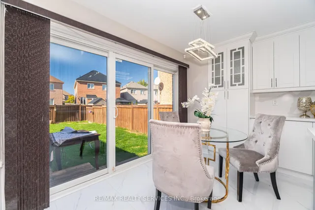 Additional image 13 of 3 Napoleon Cres