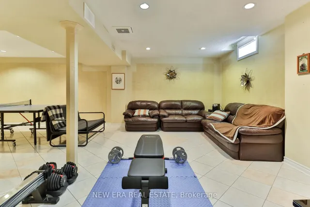 Additional image 33 of 693 Gypsy Fly Cres