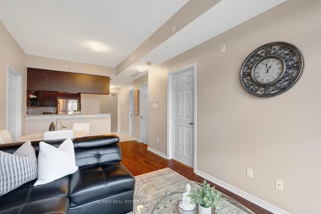 Additional image 9 of 50 Sky Harbour Dr Unit 402